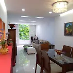 Exclusivo 100M Praia Copacabana - 2Qts - Varanda - Hidro - Maison Copa Prime